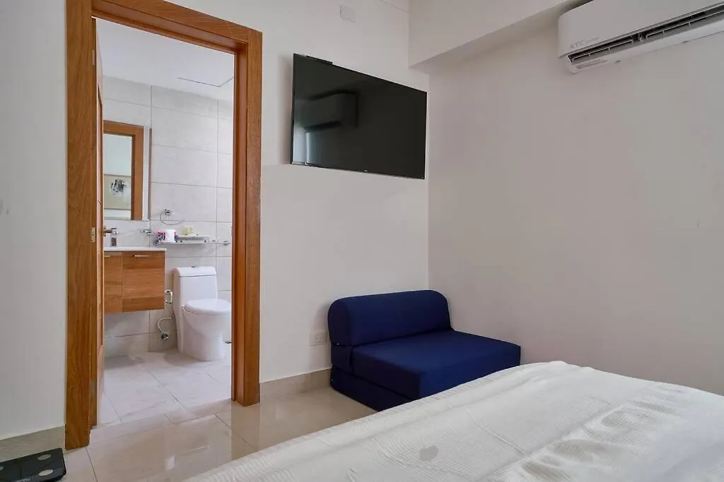 Escape Apartments, Balcony, Pool, Gym & Spa In La Julia Санто-Доминго 0*,
